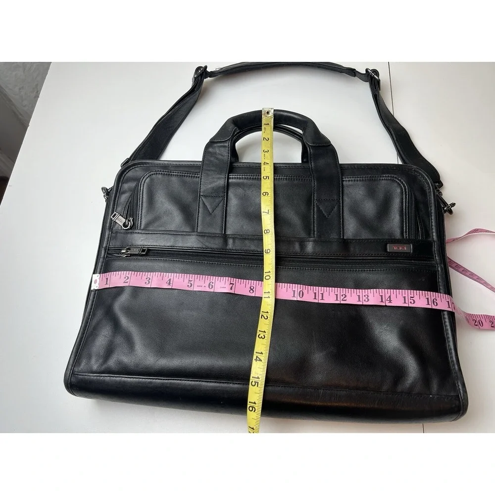 TUMI Briefcase  Laptop Bag  Leather Black  Shoulder Strap 96011D4; 96O11D4
